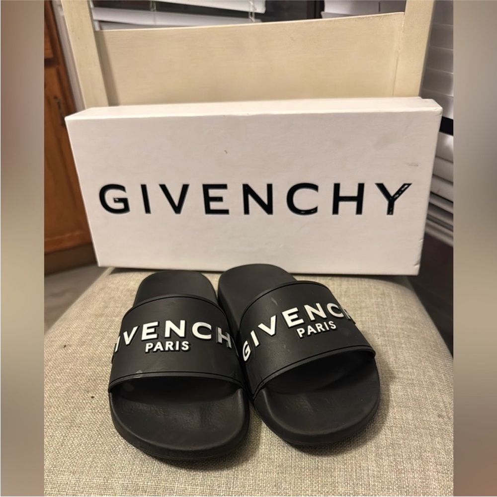 Givenchy Men's Black Slide Sandals